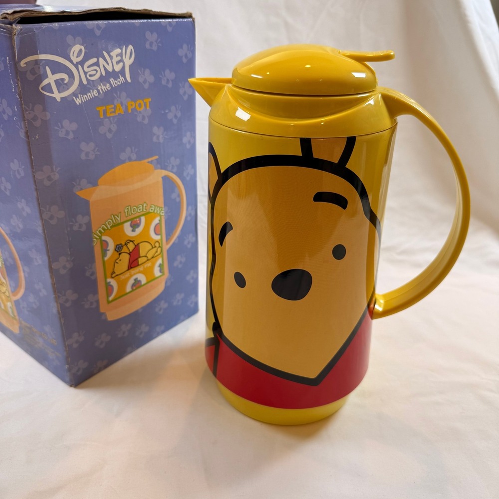 Disney Winnie the‎ Pooh Tea Pot Insulated Carafe Yellow Just Beeing Me Vintage